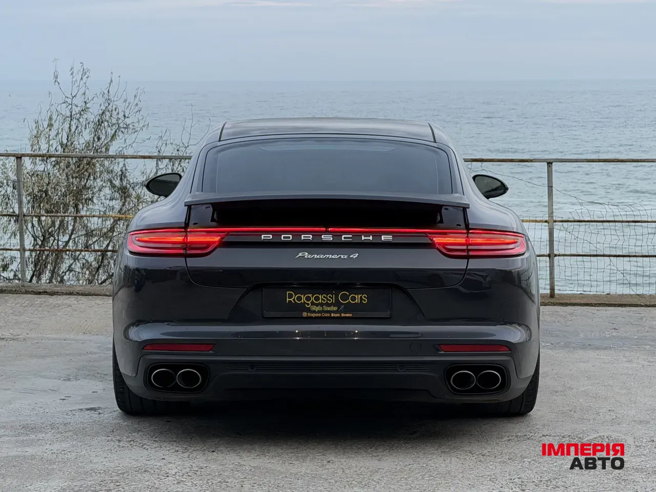 Porsche Panamera - фото 7