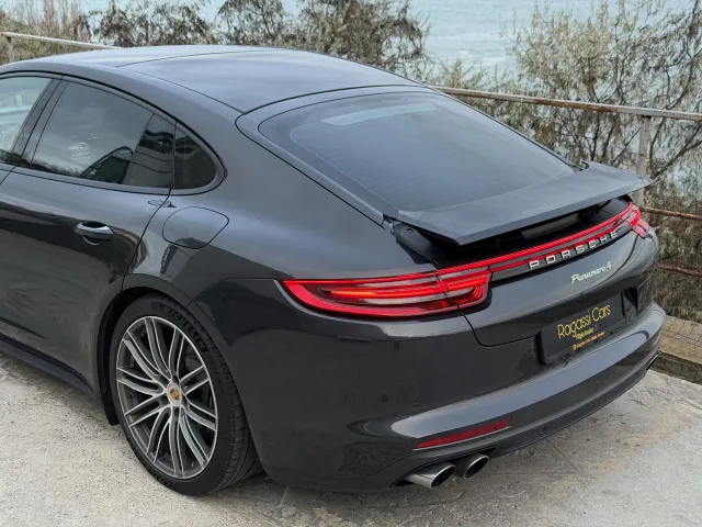 Porsche Panamera - фото 5