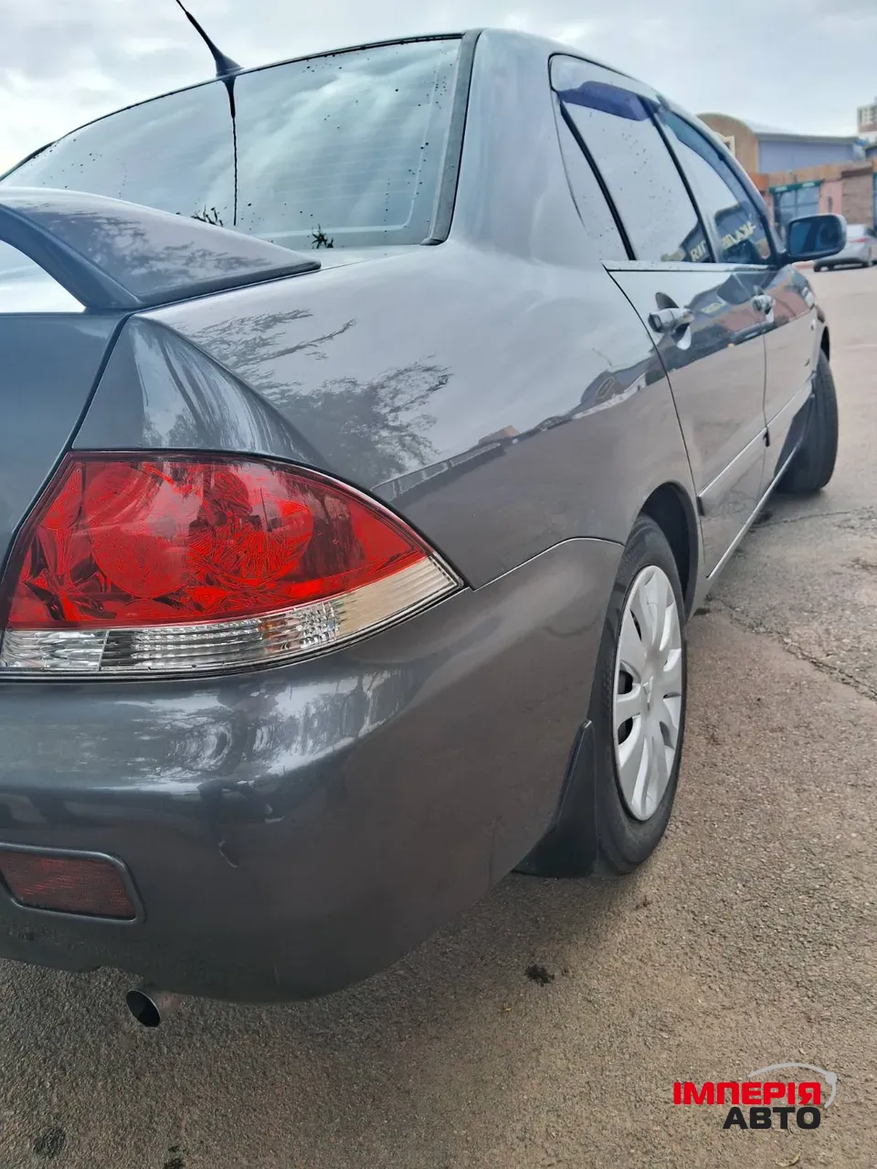 Mitsubishi Lancer - фото 2