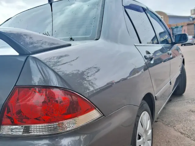 Mitsubishi Lancer - фото 2