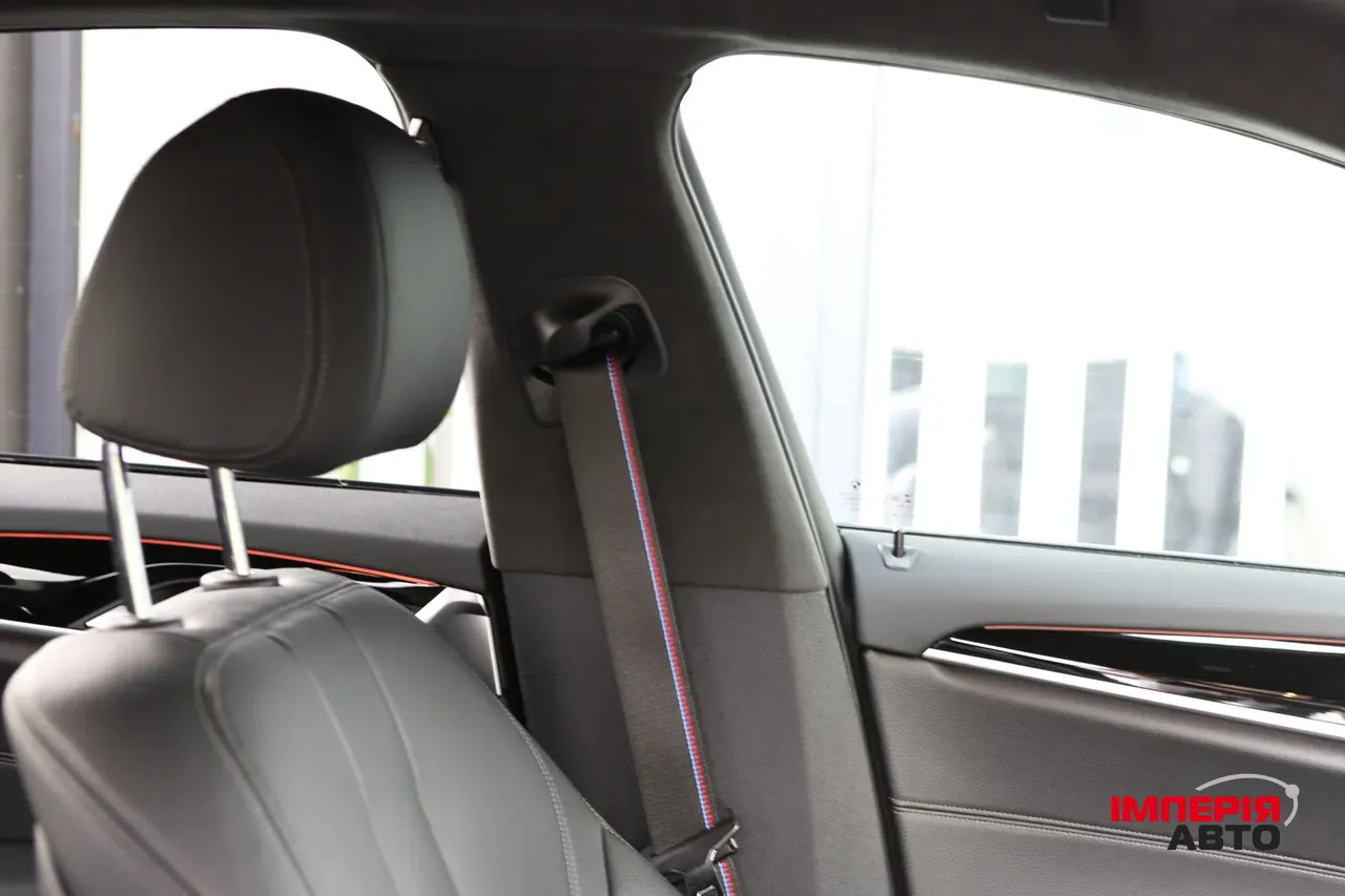 BMW 5 серії - фото 23