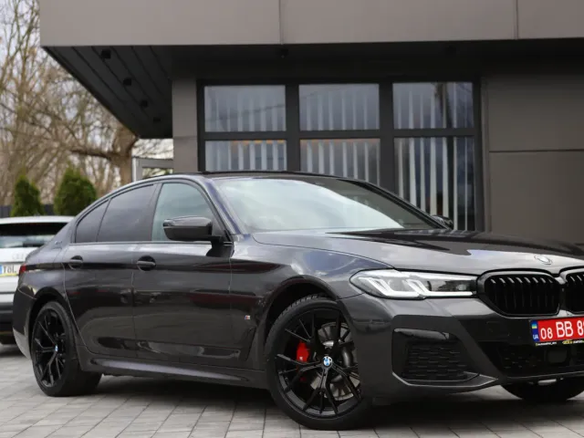 BMW 5 серії - фото 4