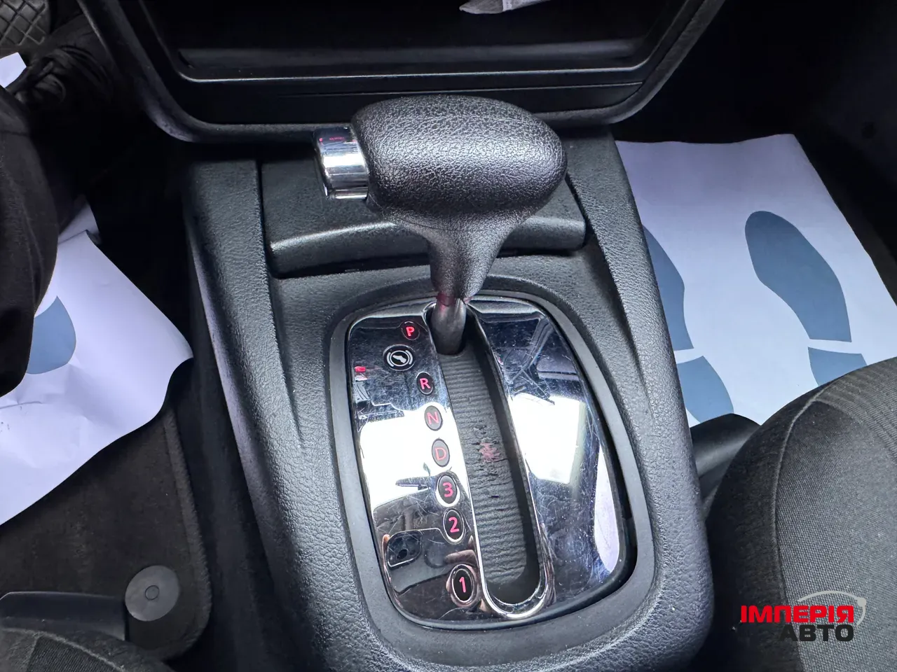 Volkswagen Passat - фото 21