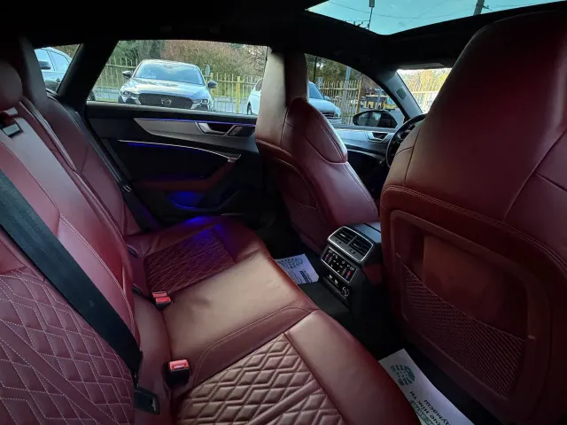 Audi S7 - фото 2