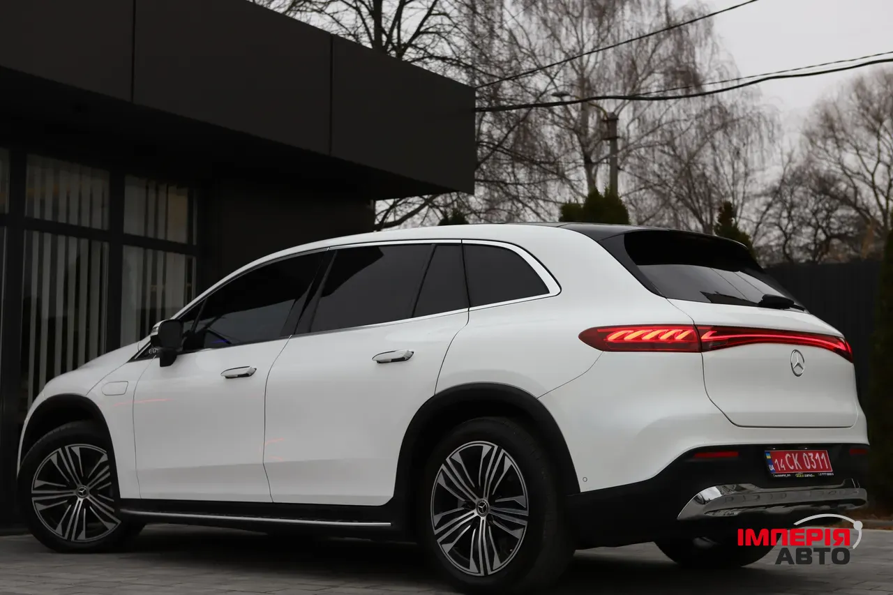 Mercedes-Benz EQS SUV - фото 7