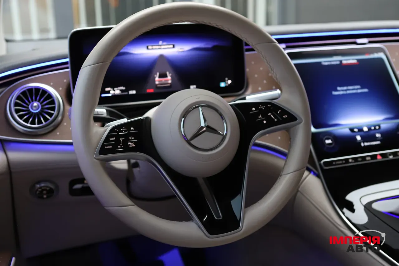 Mercedes-Benz EQS SUV - фото 43