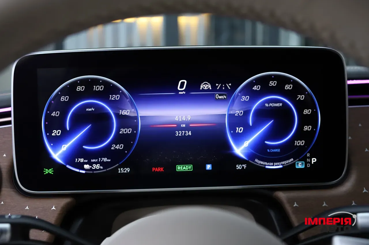 Mercedes-Benz EQS SUV - фото 21