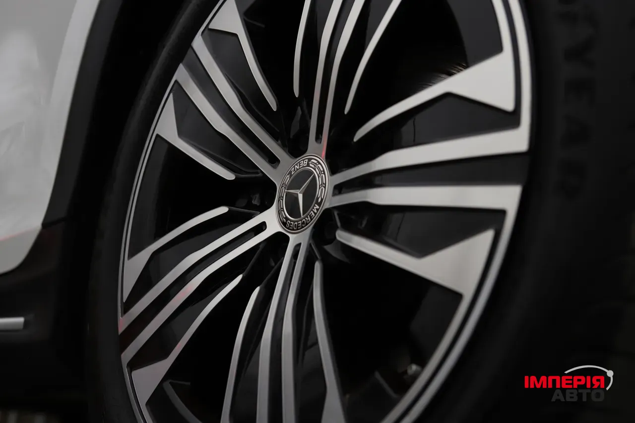 Mercedes-Benz EQS SUV - фото 9