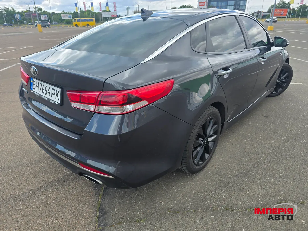 Kia Optima - фото 3