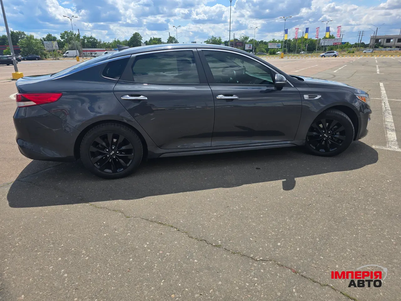 Kia Optima - фото 11