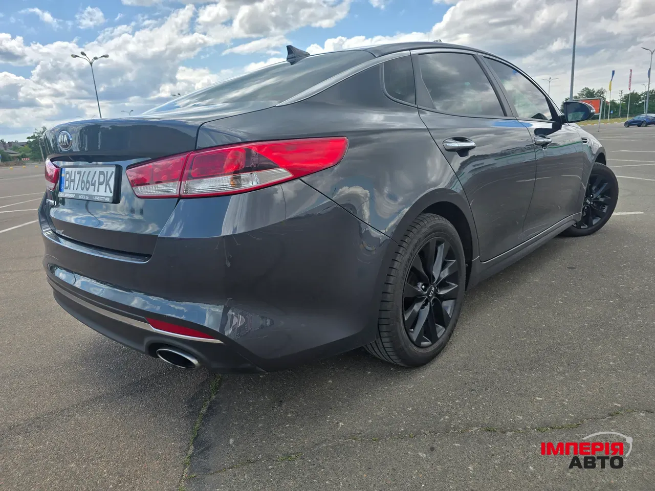 Kia Optima - фото 7