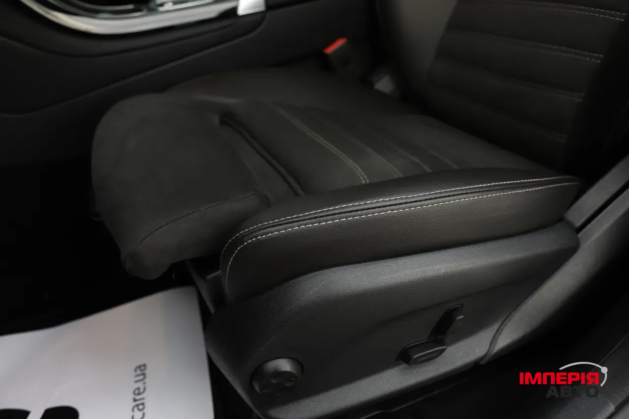 Mercedes-Benz GLC - фото 12