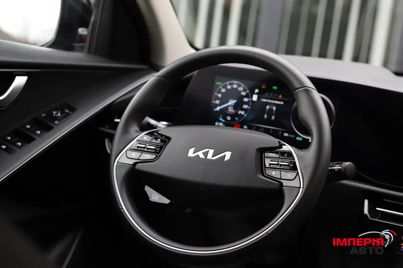 Kia Niro - фото 17