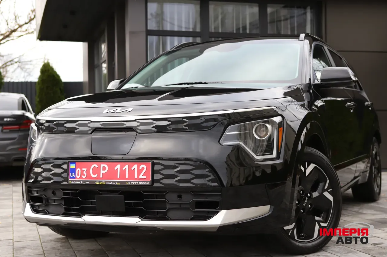 Kia Niro - фото 1