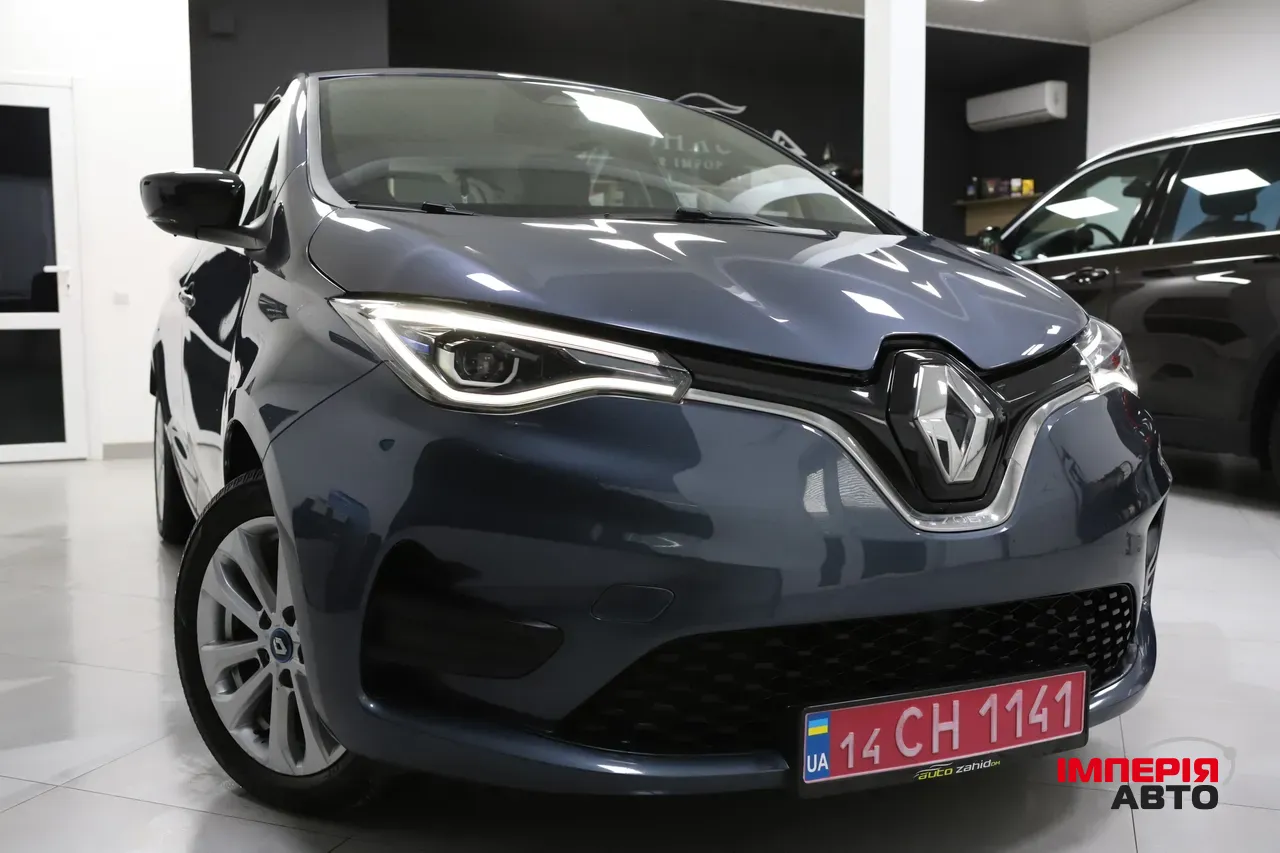 Renault ZOE - фото 2
