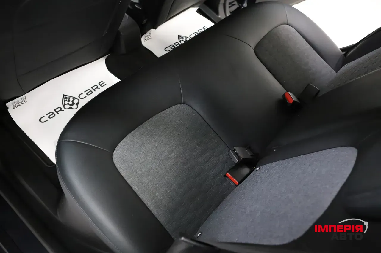 Renault ZOE - фото 14