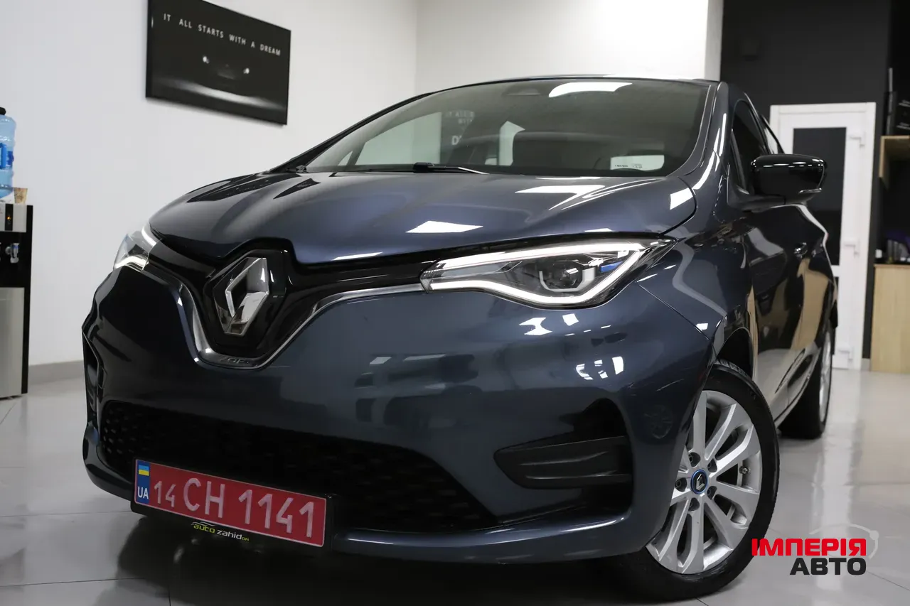 Renault ZOE - фото 1