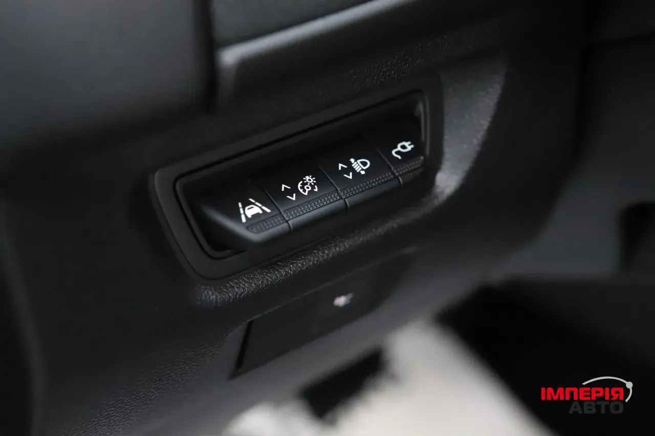 Renault ZOE - фото 29