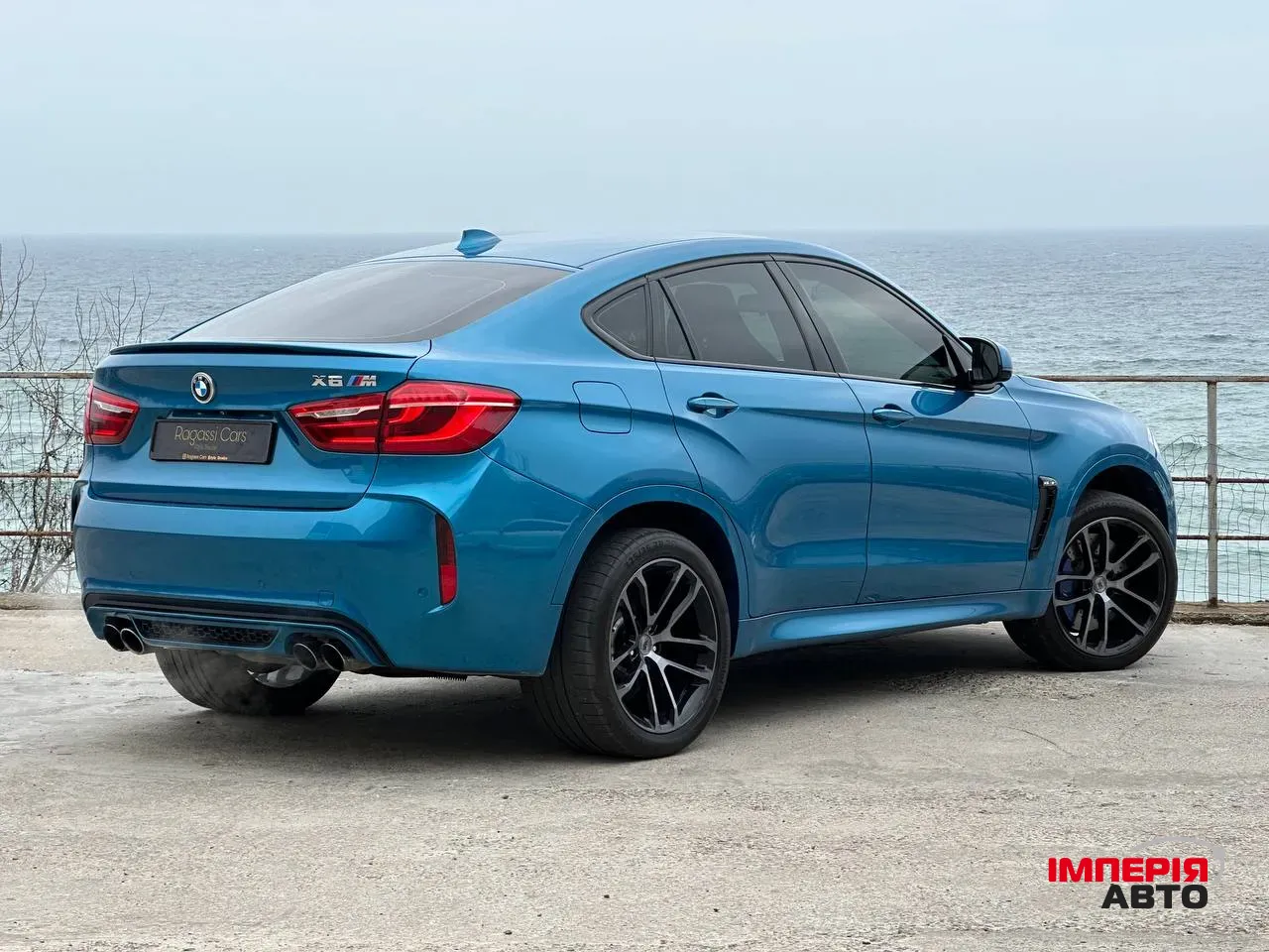 BMW X6 M - фото 11