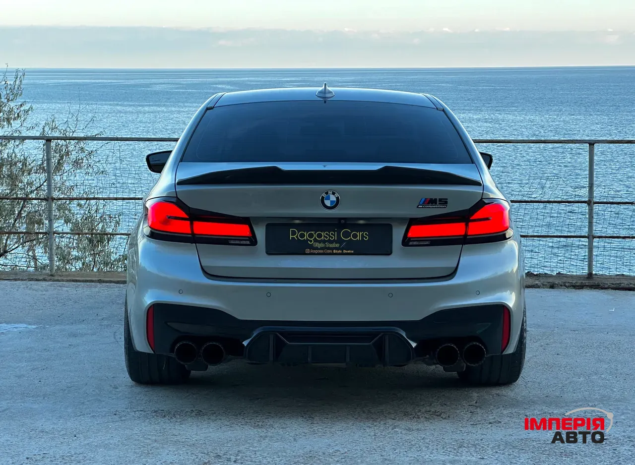 BMW M5 - фото 8