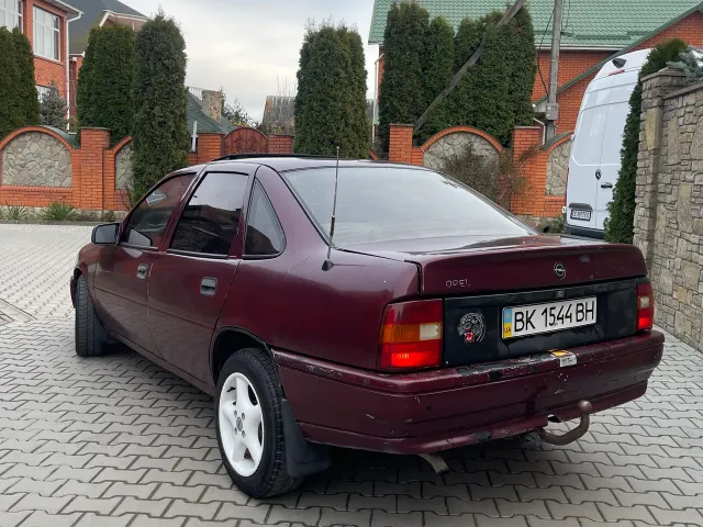 Opel Vectra - фото 3