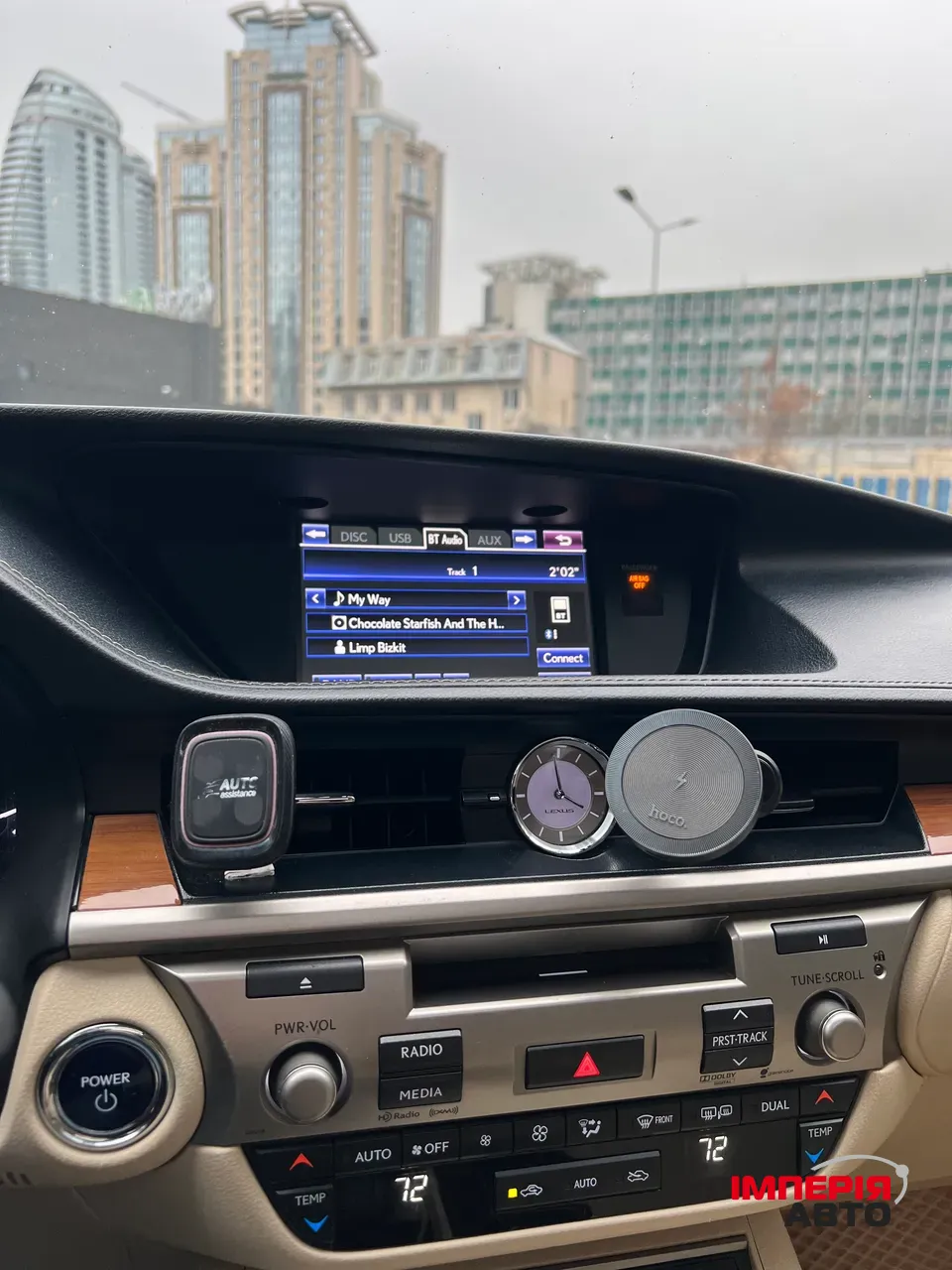 Lexus ES - фото 9