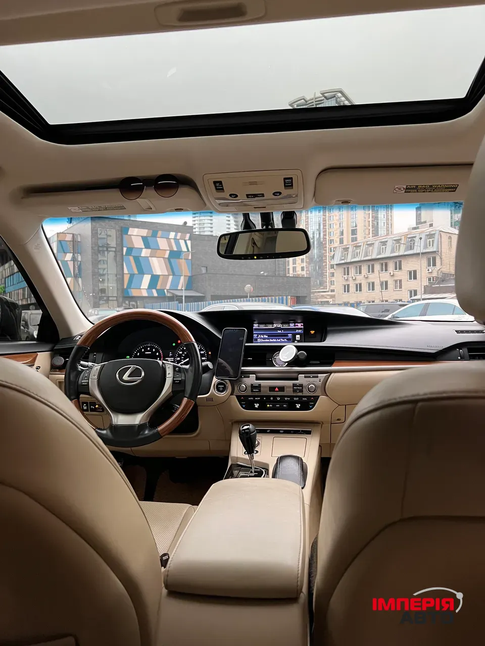 Lexus ES - фото 10