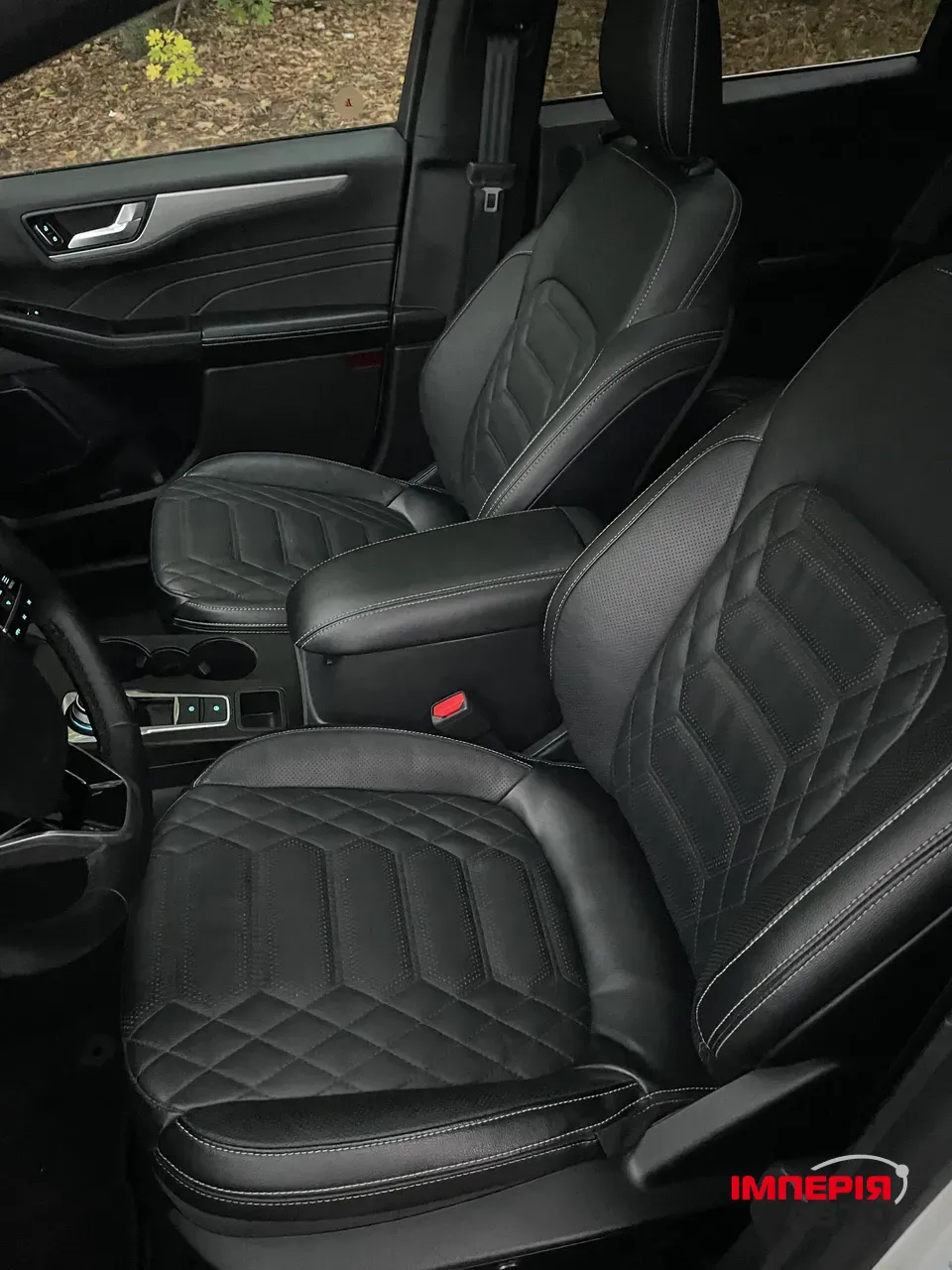 Ford Escape - фото 18