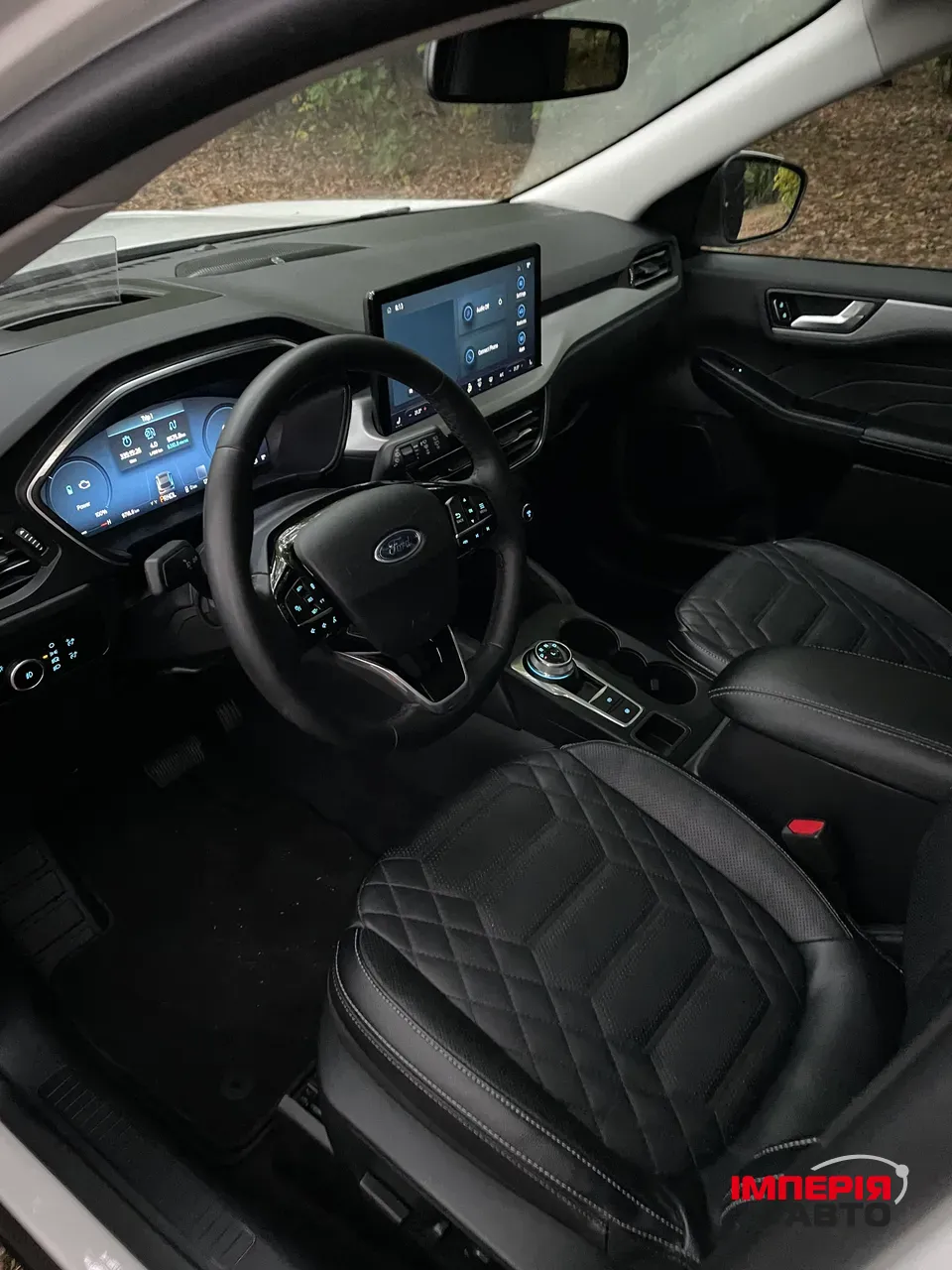 Ford Escape - фото 16