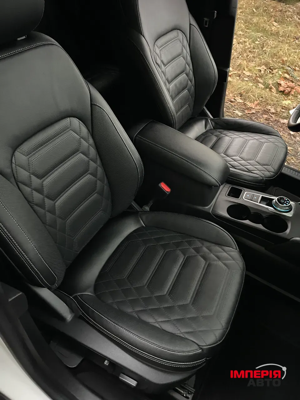 Ford Escape - фото 25