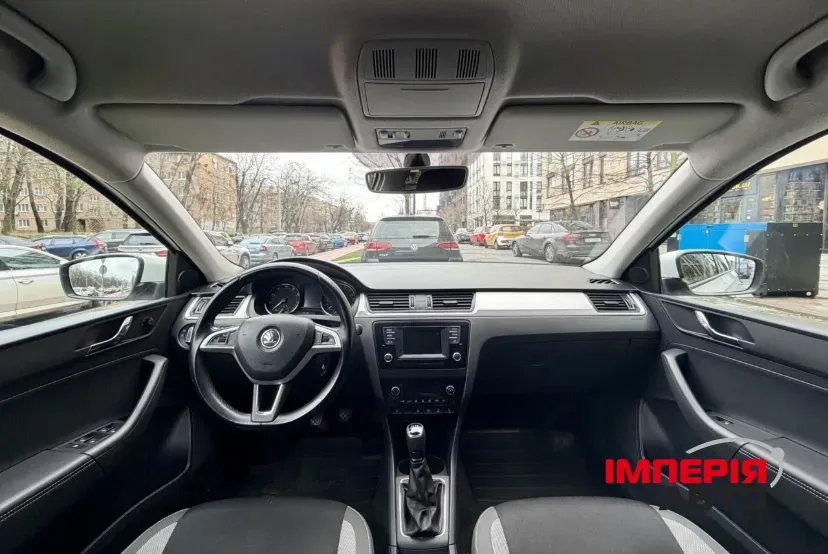 Skoda Rapid - фото 15