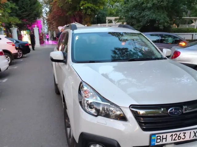Subaru Outback - фото 3