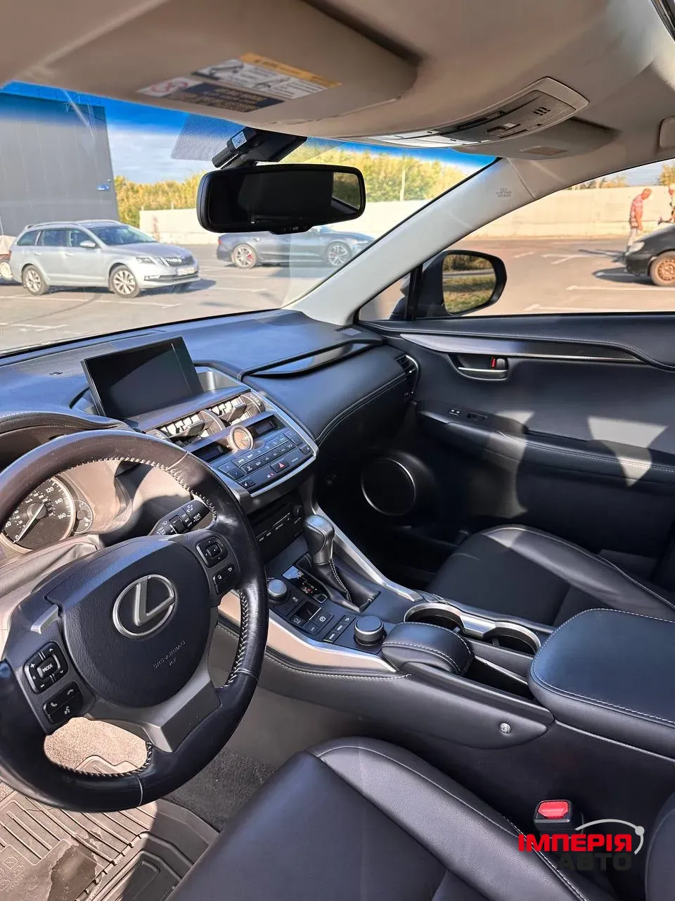 Lexus NX - фото 9