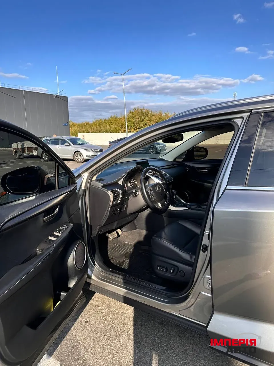 Lexus NX - фото 6