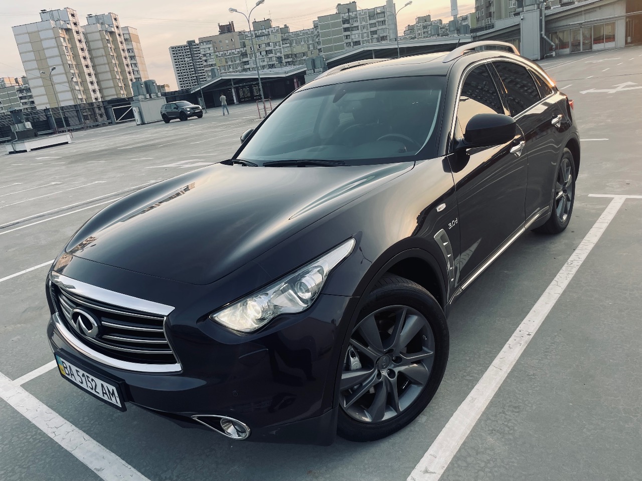 Infiniti QX70 - фото 20