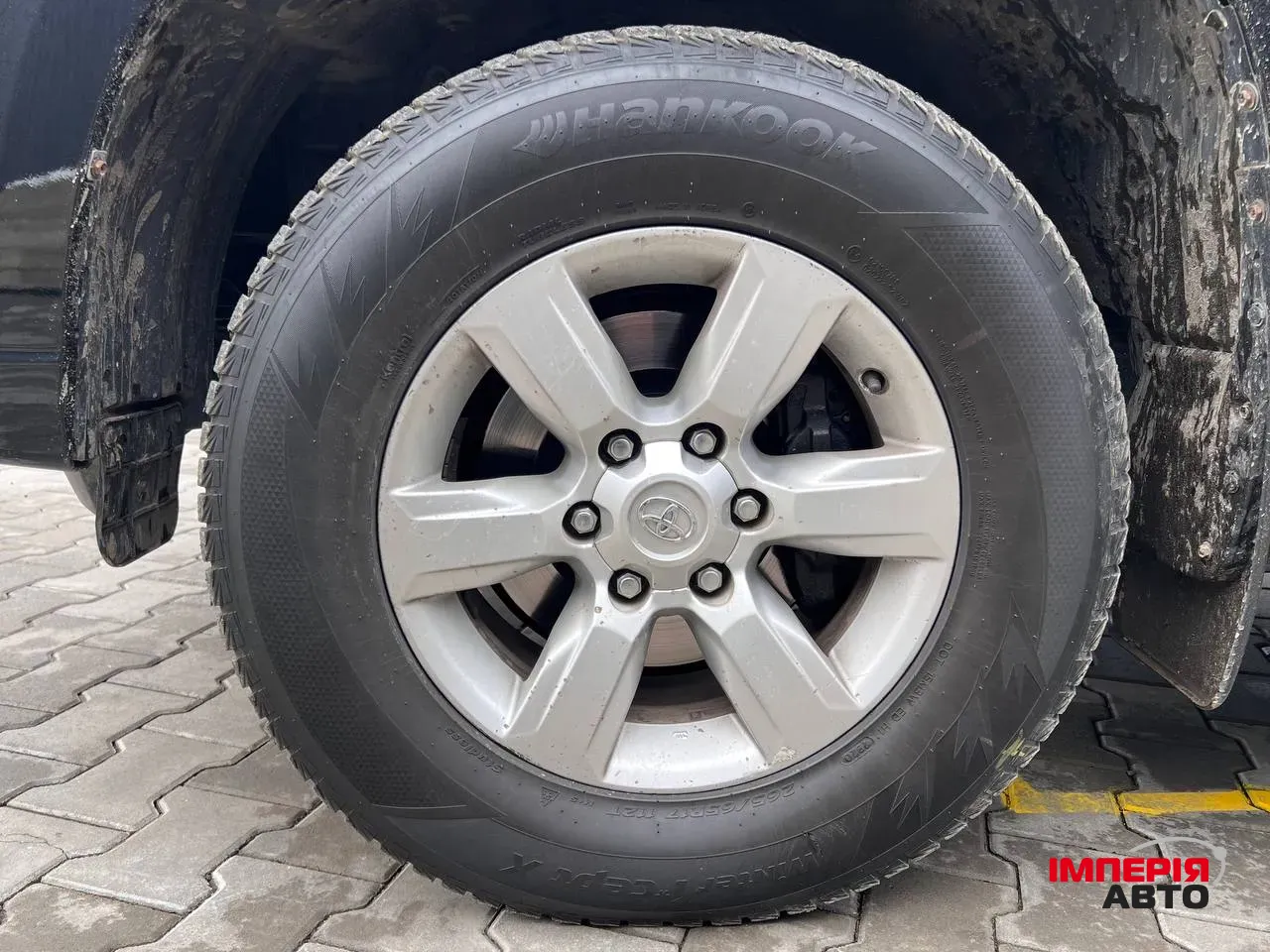 Toyota Land Cruiser Prado - фото 8