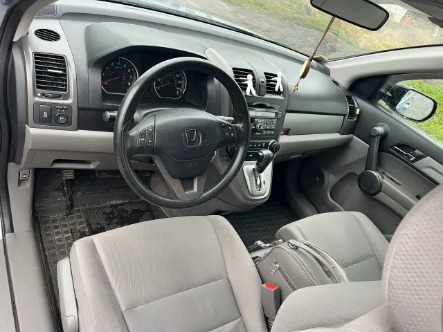 Honda CR-V - фото 5
