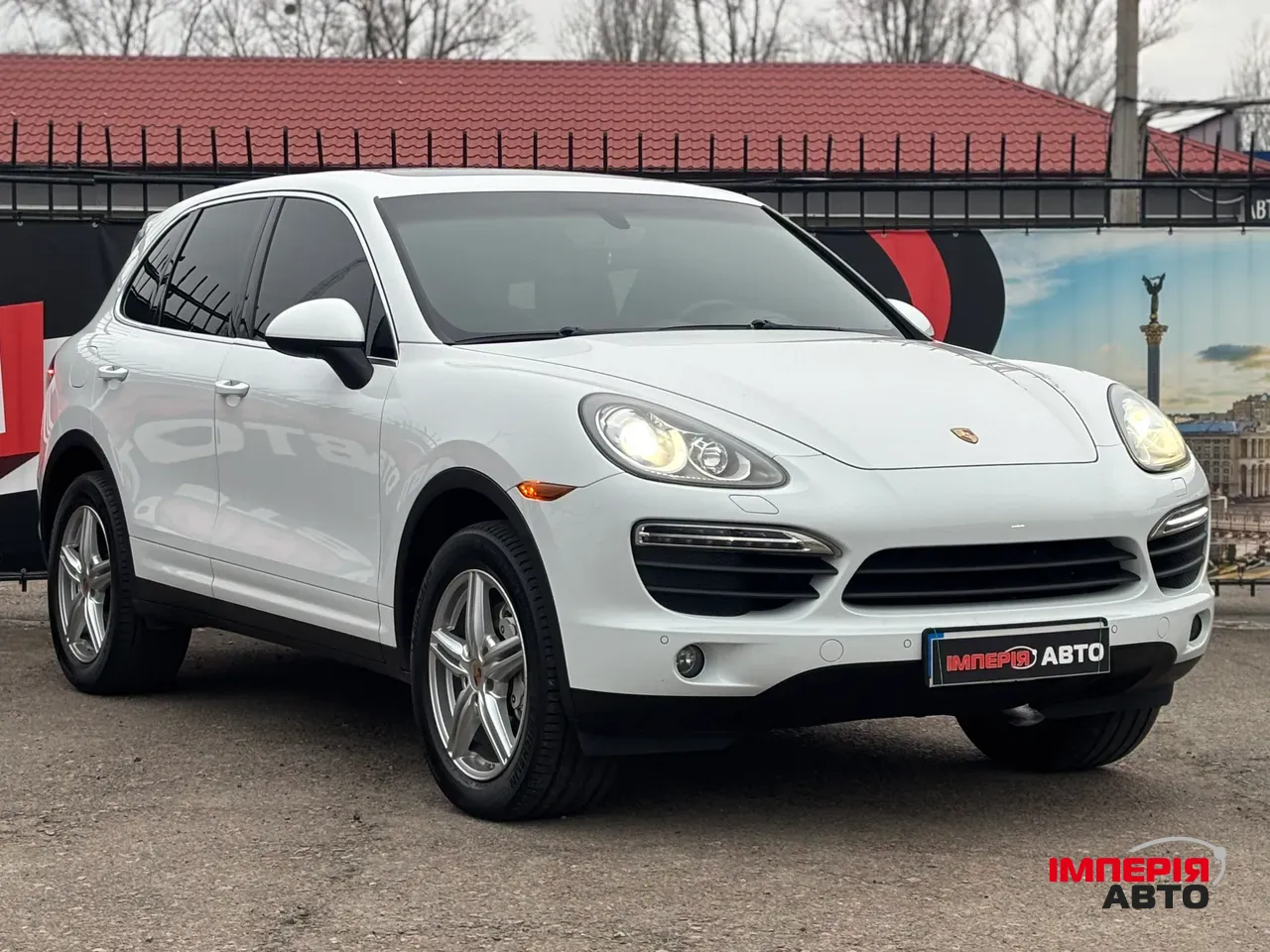 Porsche Cayenne - фото 3