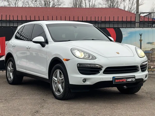 Porsche Cayenne - фото 3