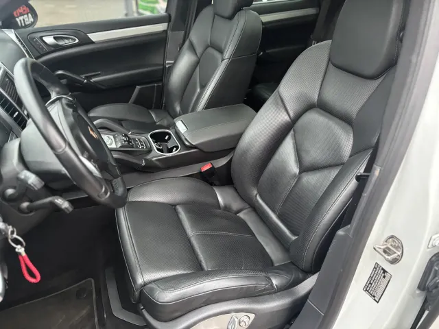 Porsche Cayenne - фото 5