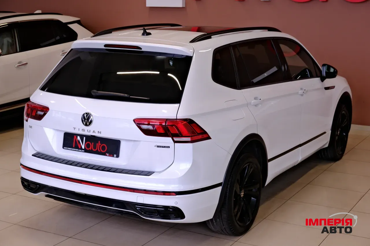 Volkswagen Tiguan - фото 5