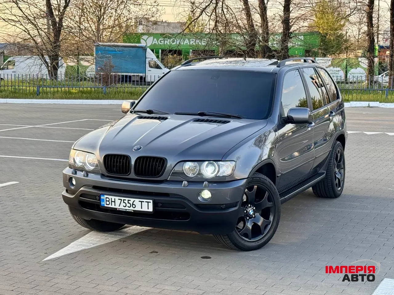 BMW X5 - фото 1