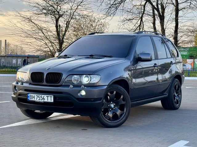 BMW X5 - фото 3