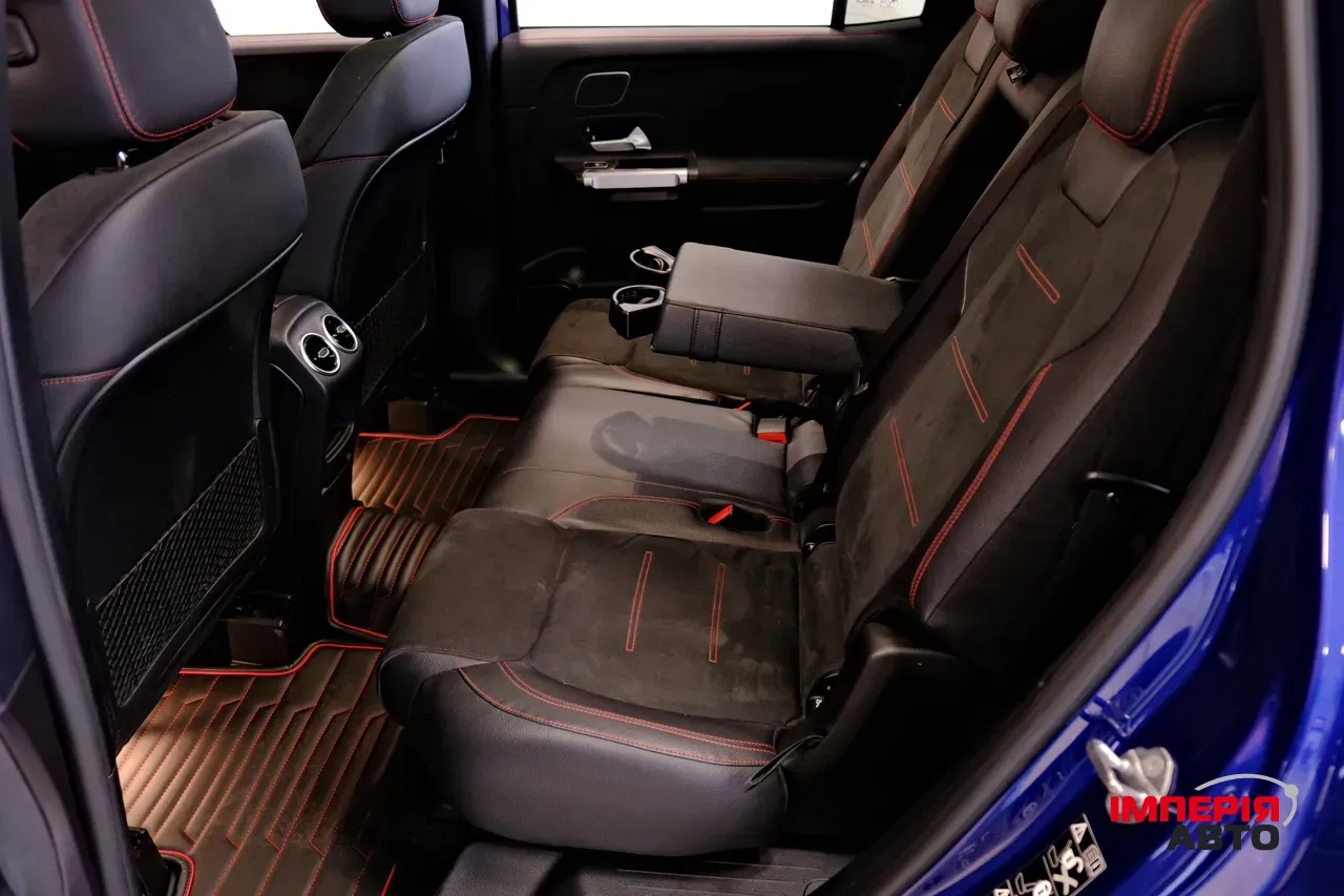 Mercedes-Benz GLB - фото 8