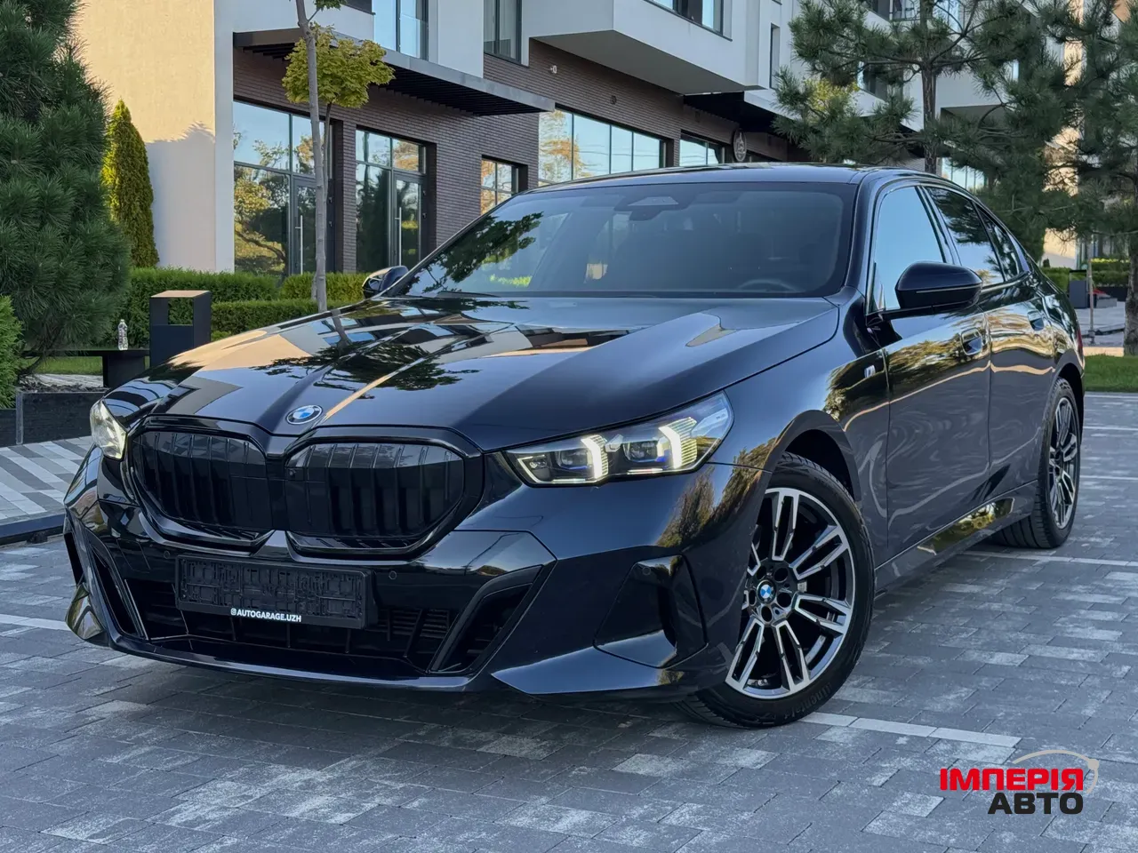 BMW 5 серії - фото 1