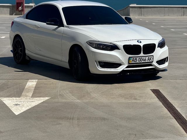 BMW 2 серії - фото 1