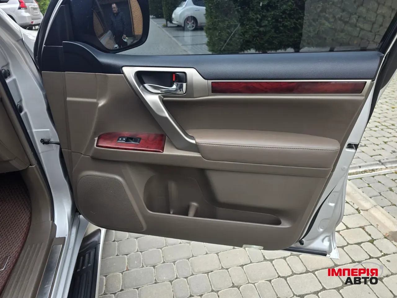 Lexus GX - фото 9