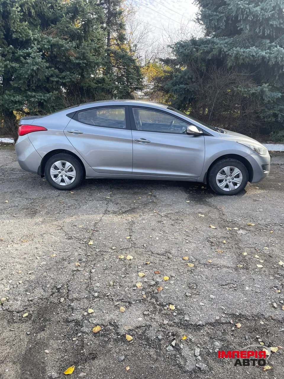 Hyundai Elantra - фото 7