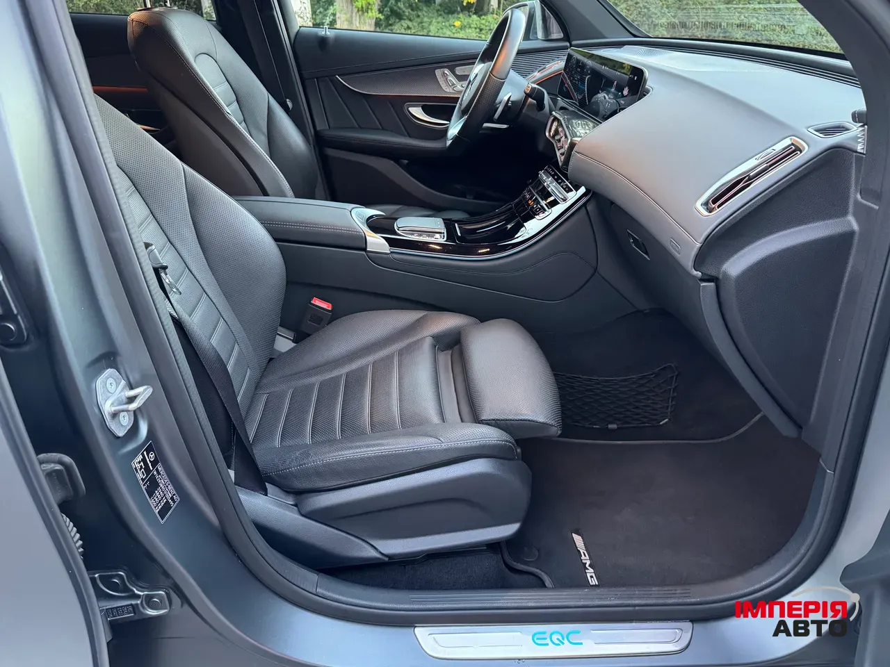 Mercedes-Benz EQC - фото 29