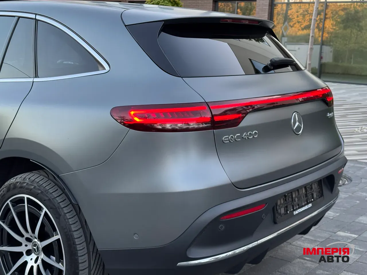 Mercedes-Benz EQC - фото 22